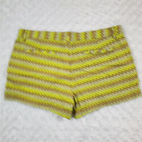 70s inspired shorts yellow tan beige Joe Fresh - Picture 4 of 8